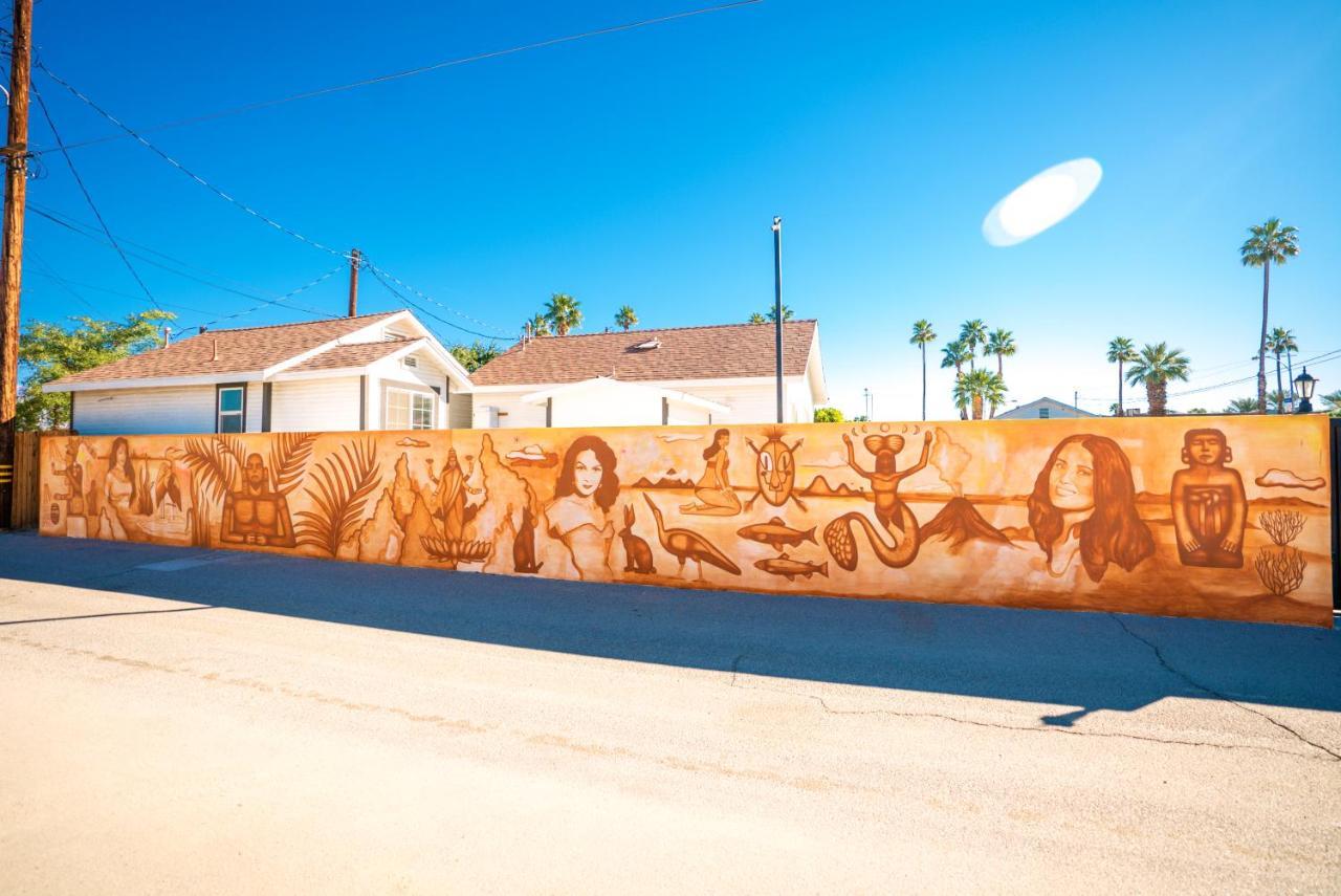Saint Boniface Hotel Indio Exterior foto